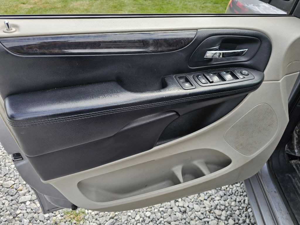 2014 Dodge Grand Caravan Image 7