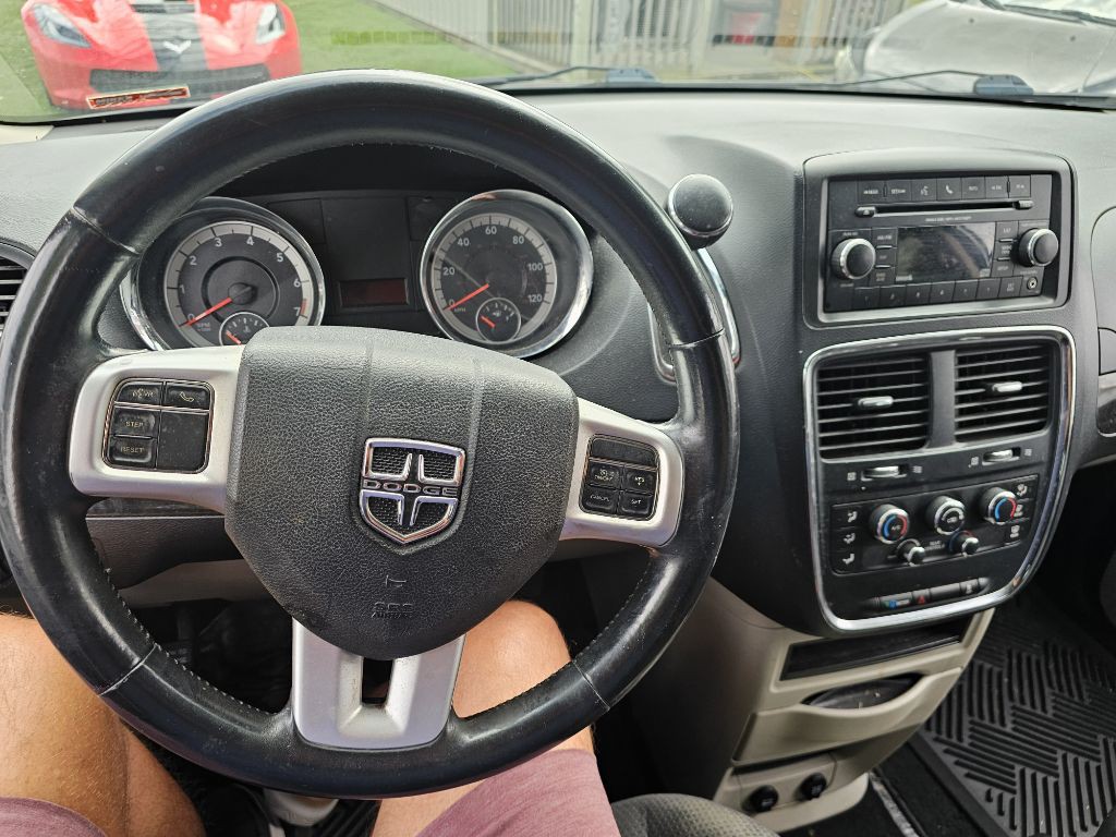 2014 Dodge Grand Caravan Image 9