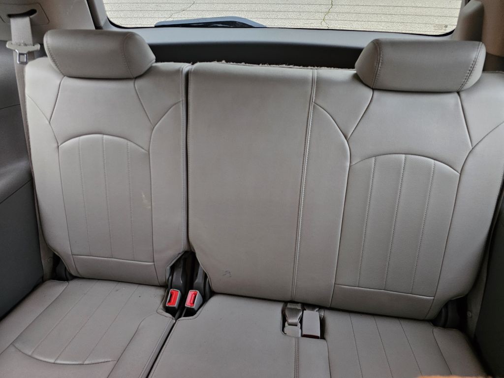 2014 GMC Acadia Image 11