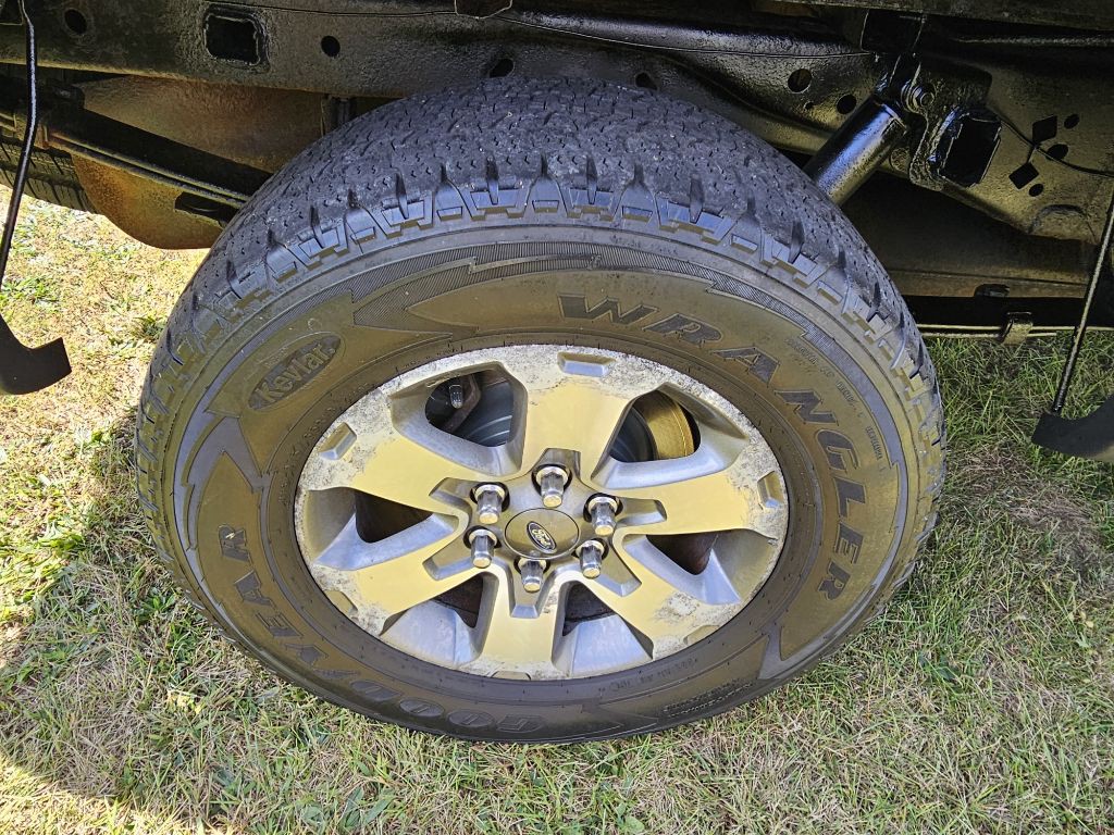 2013 Ford F-150 Image 8