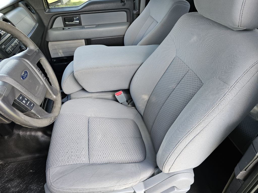 2013 Ford F-150 Image 10