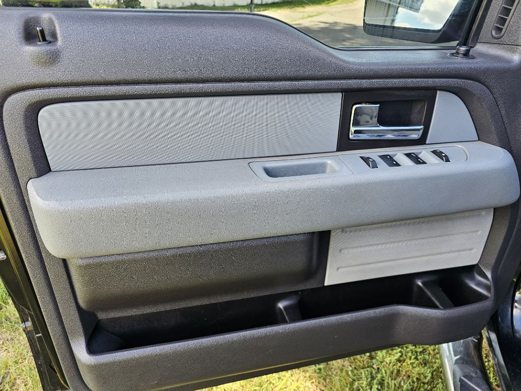 2013 Ford F-150 Image 11