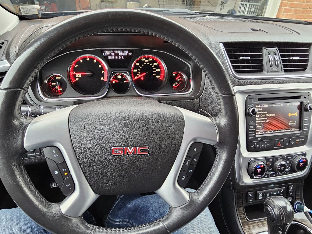 2015 GMC Acadia Image 5