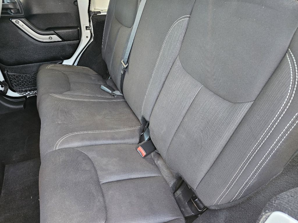 2014 Jeep Wrangler Unlimited Image 12