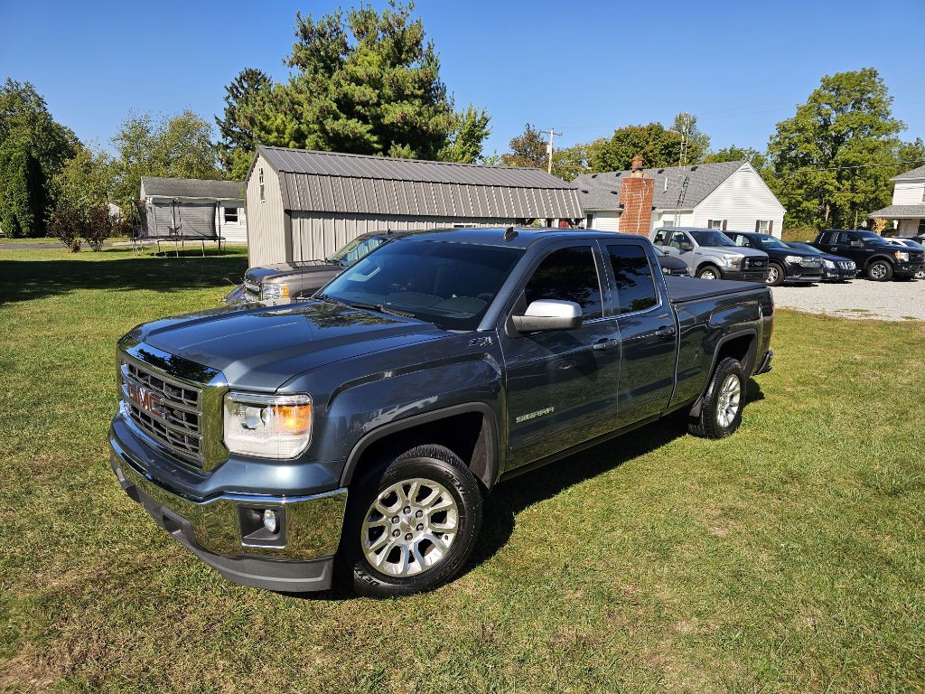 2014 GMC Sierra Image 2