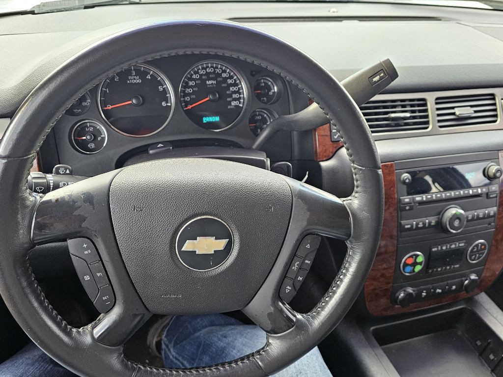 2010 Chevrolet Tahoe Image 6