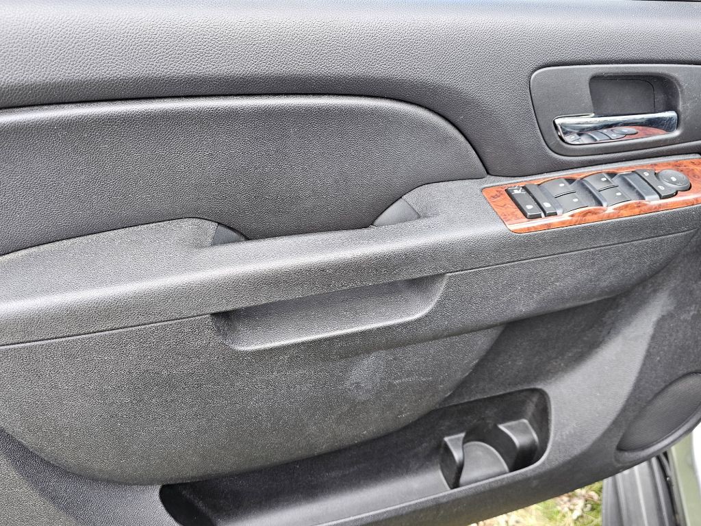 2010 Chevrolet Tahoe Image 10