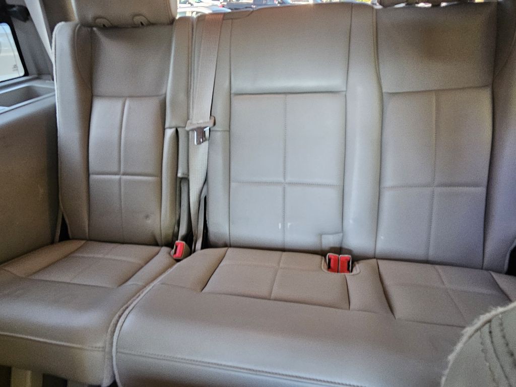 2011 Lincoln Navigator Image 11