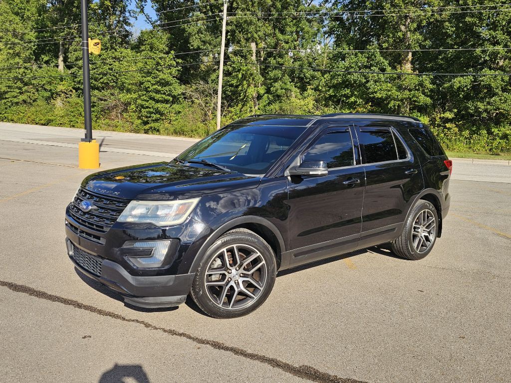 2016 Ford Explorer Image 1