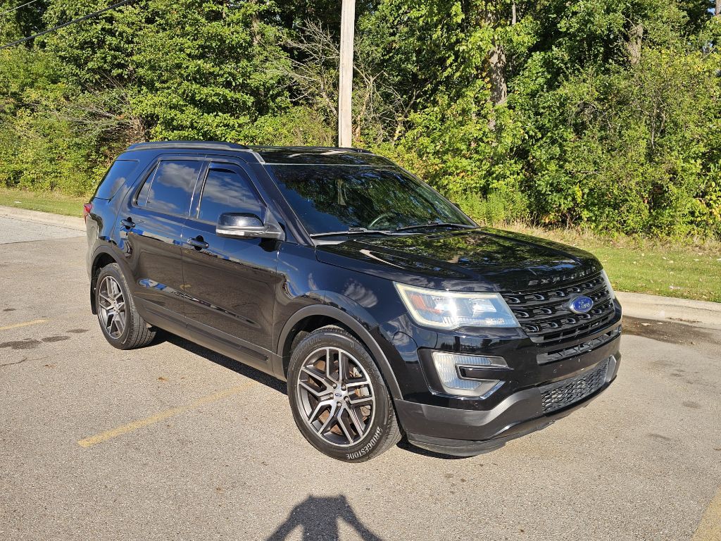 2016 Ford Explorer Image 2