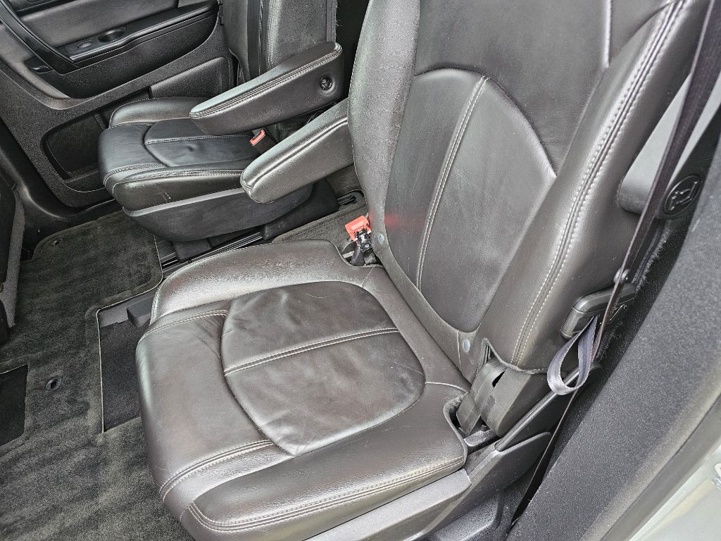 2015 Chevrolet Traverse Image 9