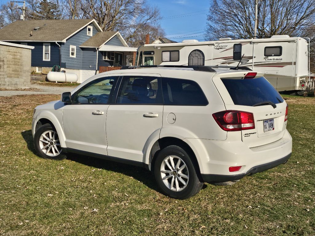 2017 Dodge Journey Image 2
