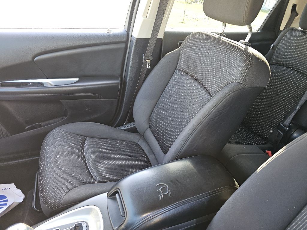 2017 Dodge Journey Image 8