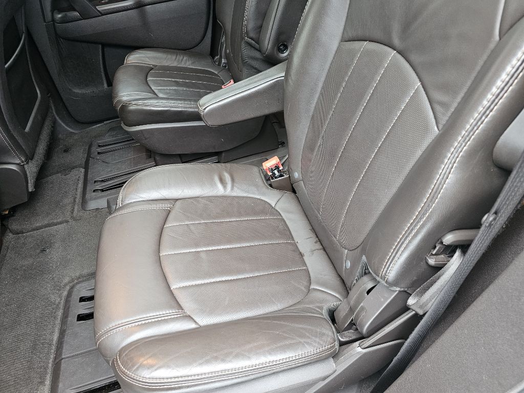 2013 Buick Enclave Image 7