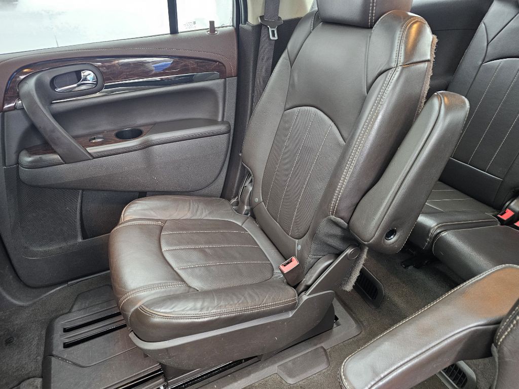 2013 Buick Enclave Image 8
