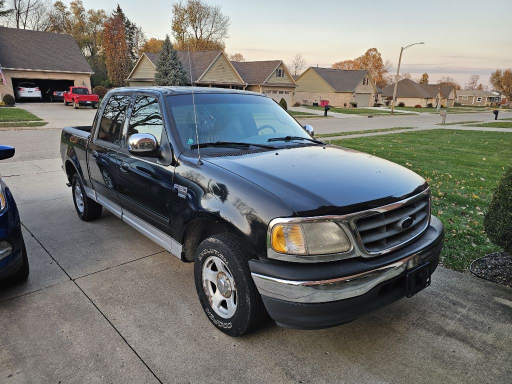 2001 Ford F-150 Image 2