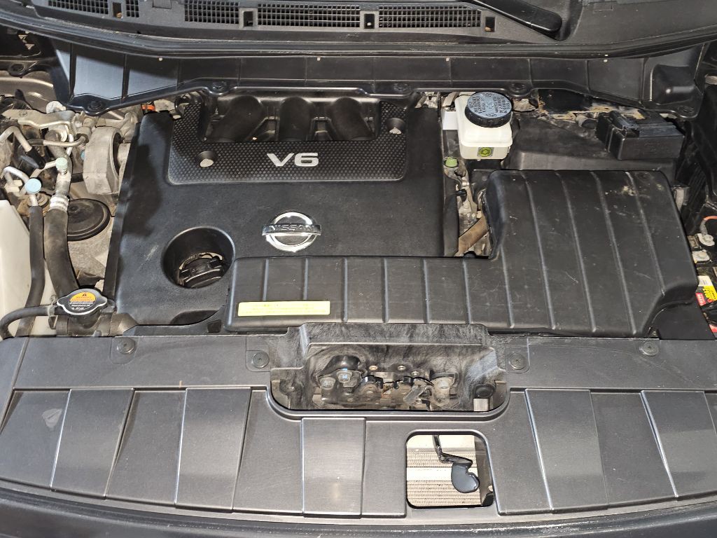 2015 Nissan Quest Image 14