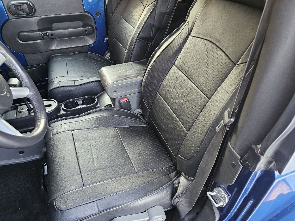 2009 Jeep Wrangler Image 8