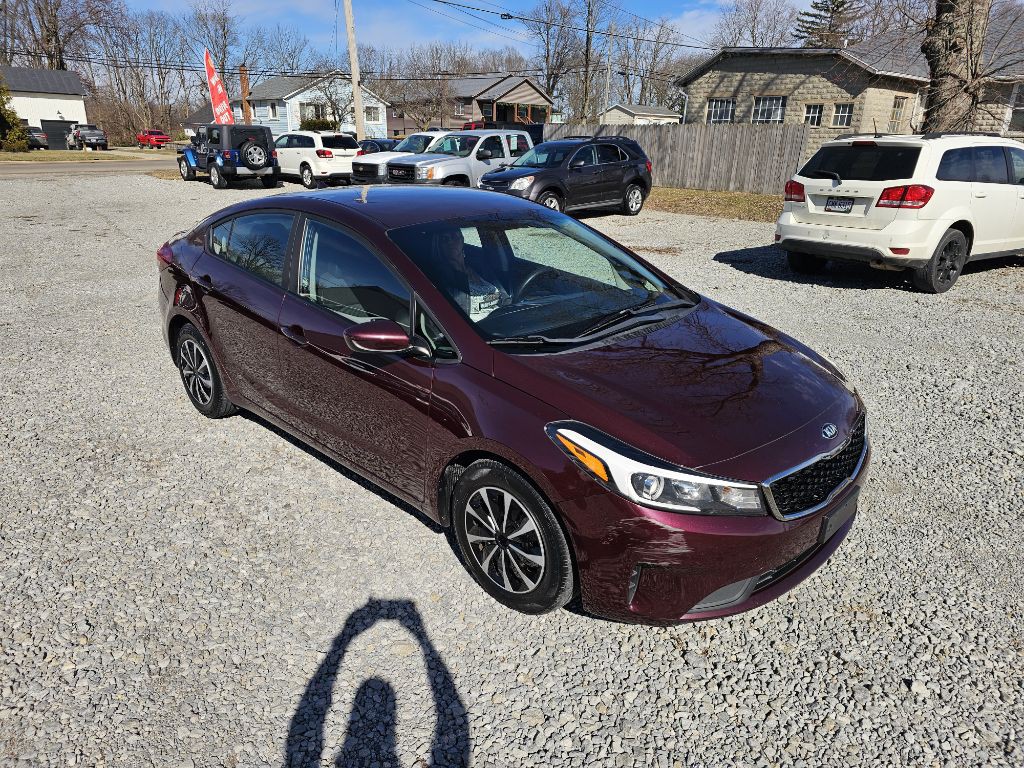 2017 Kia Forte Image 1