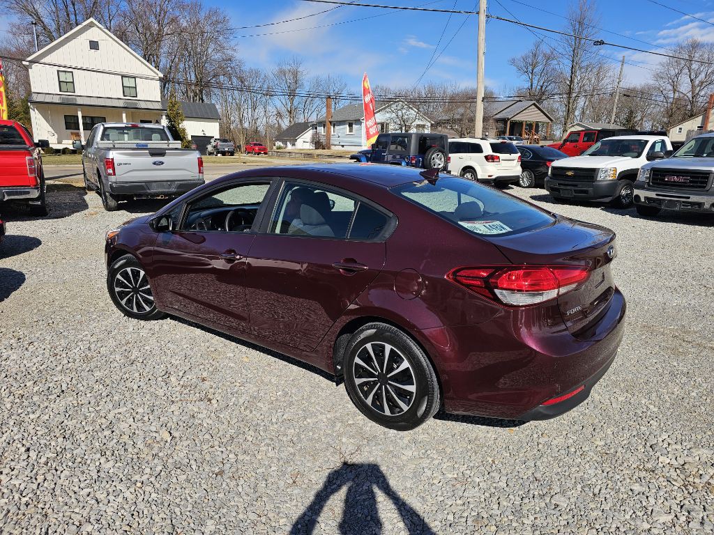 2017 Kia Forte Image 4