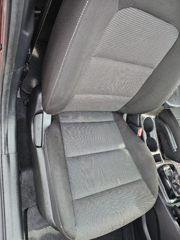2017 Kia Forte Image 8
