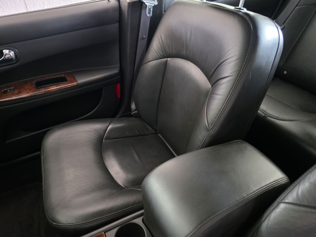 2009 Buick Lacrosse Image 6