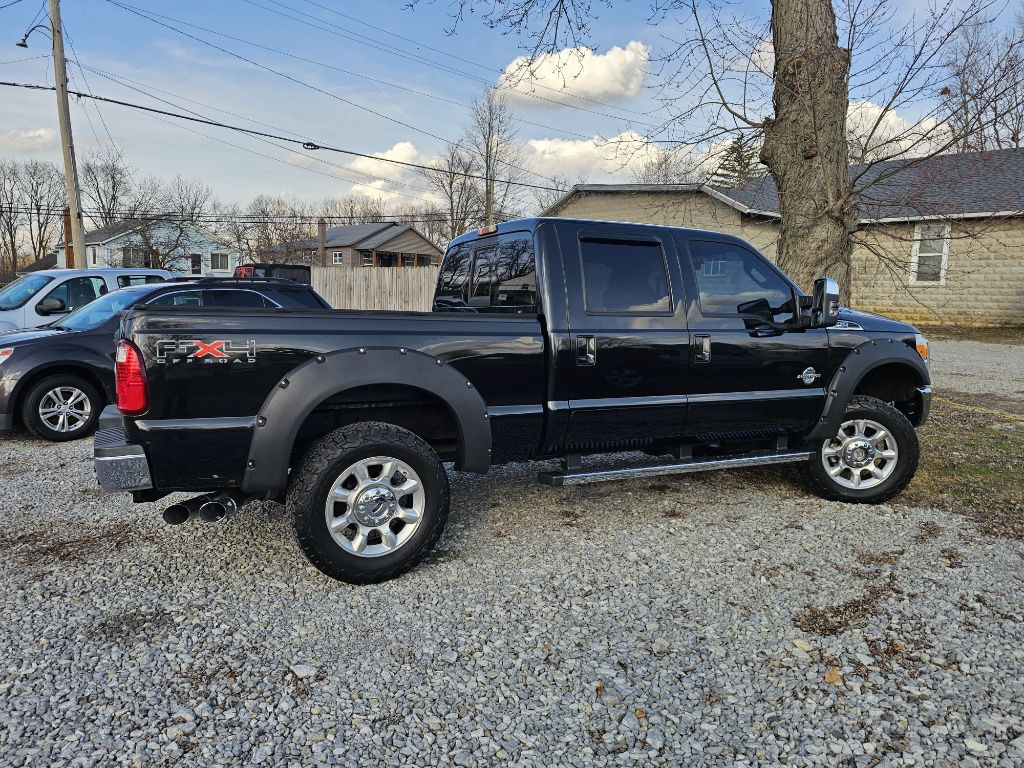 2011 Ford F-250 Image 2