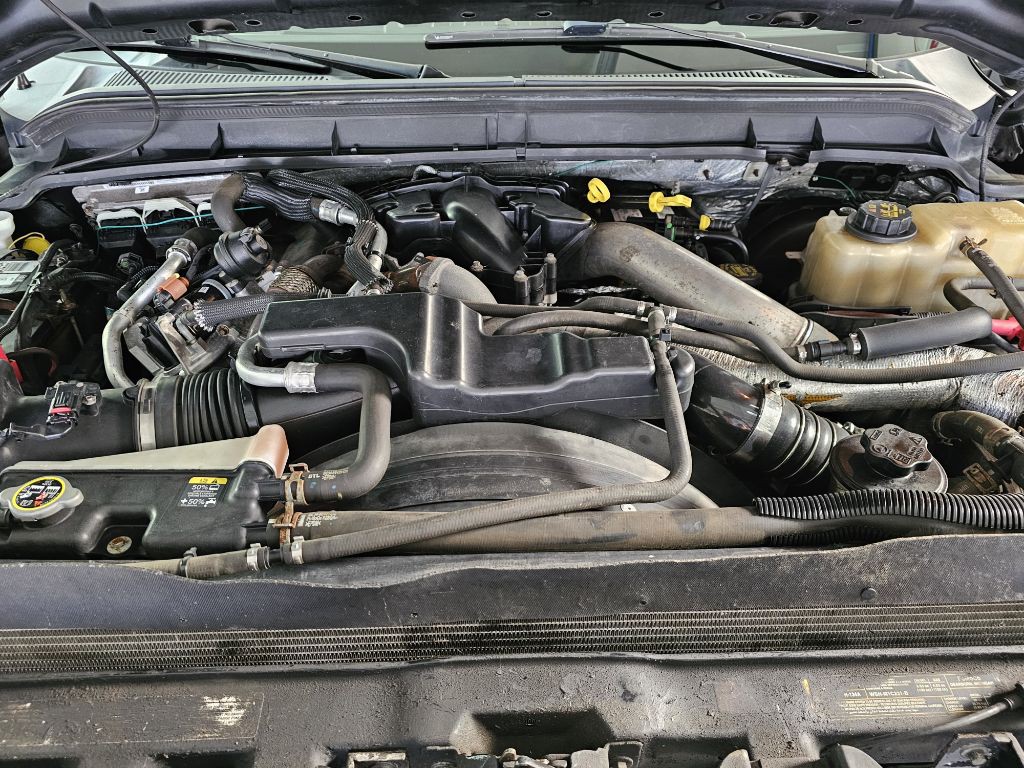 2011 Ford F-250 Image 8