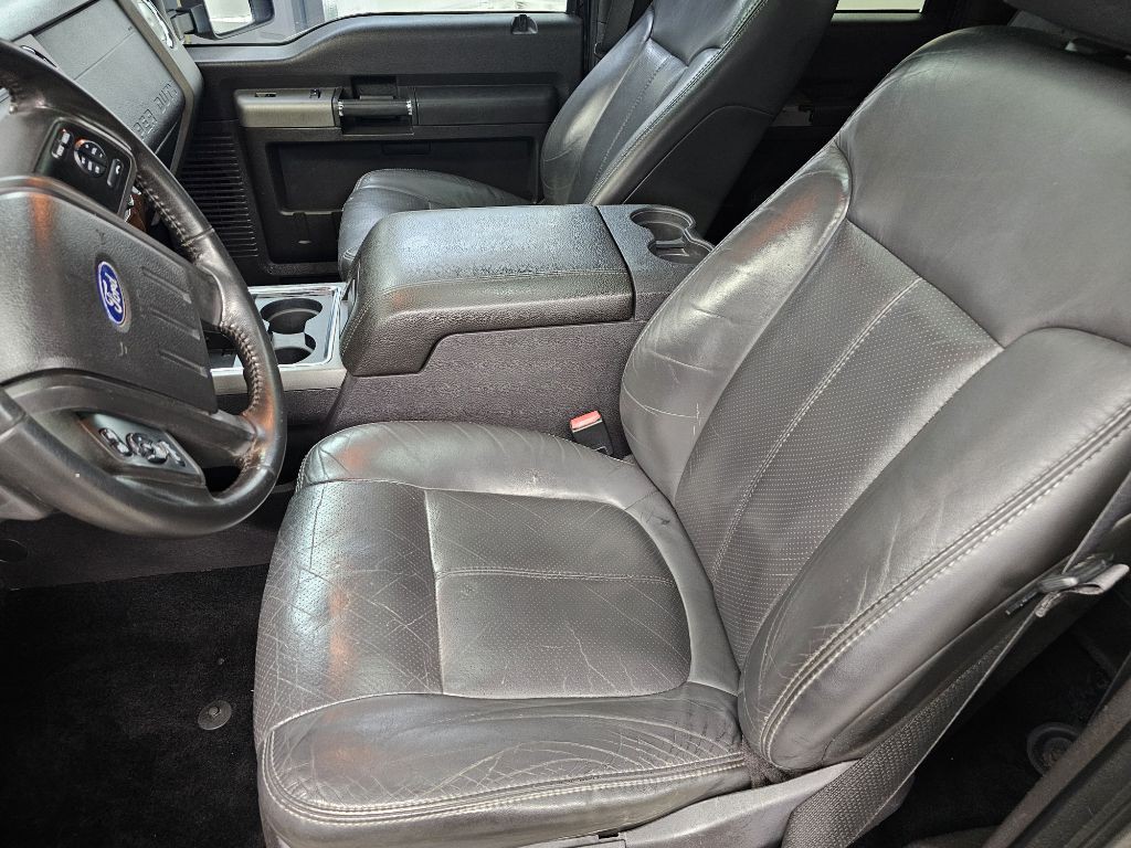 2011 Ford F-250 Image 13