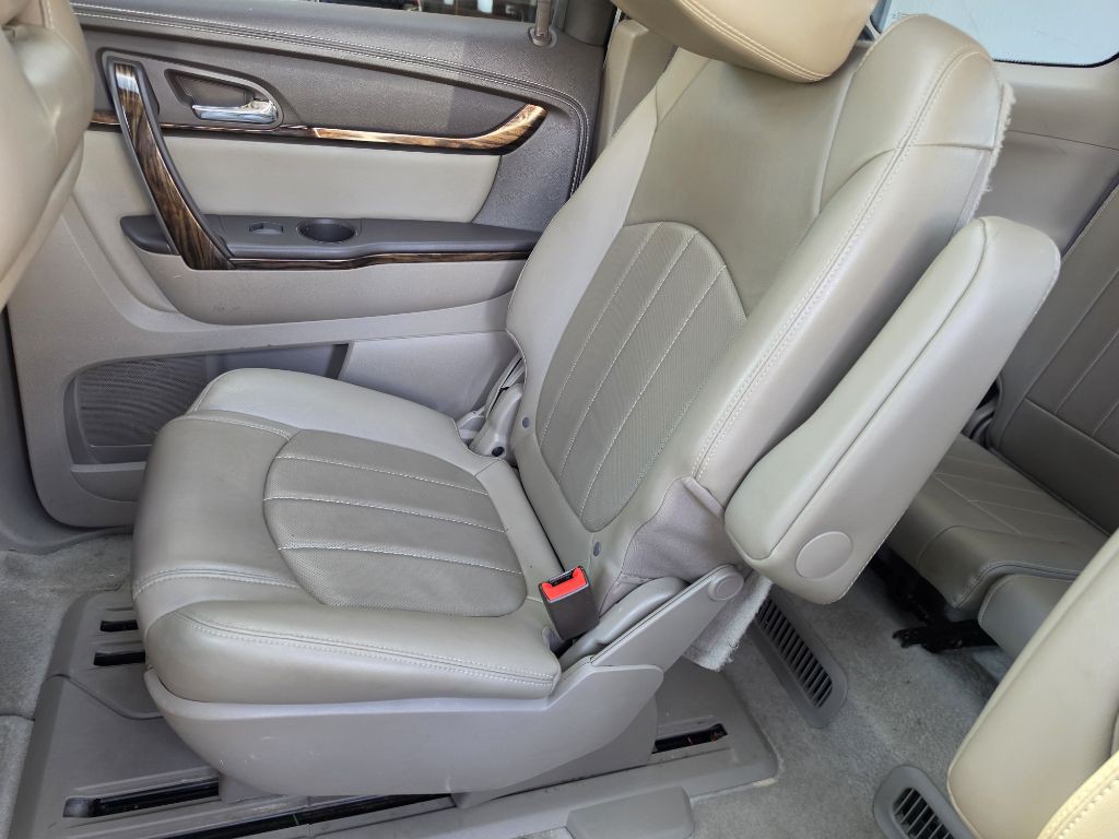 2015 GMC Acadia Image 6