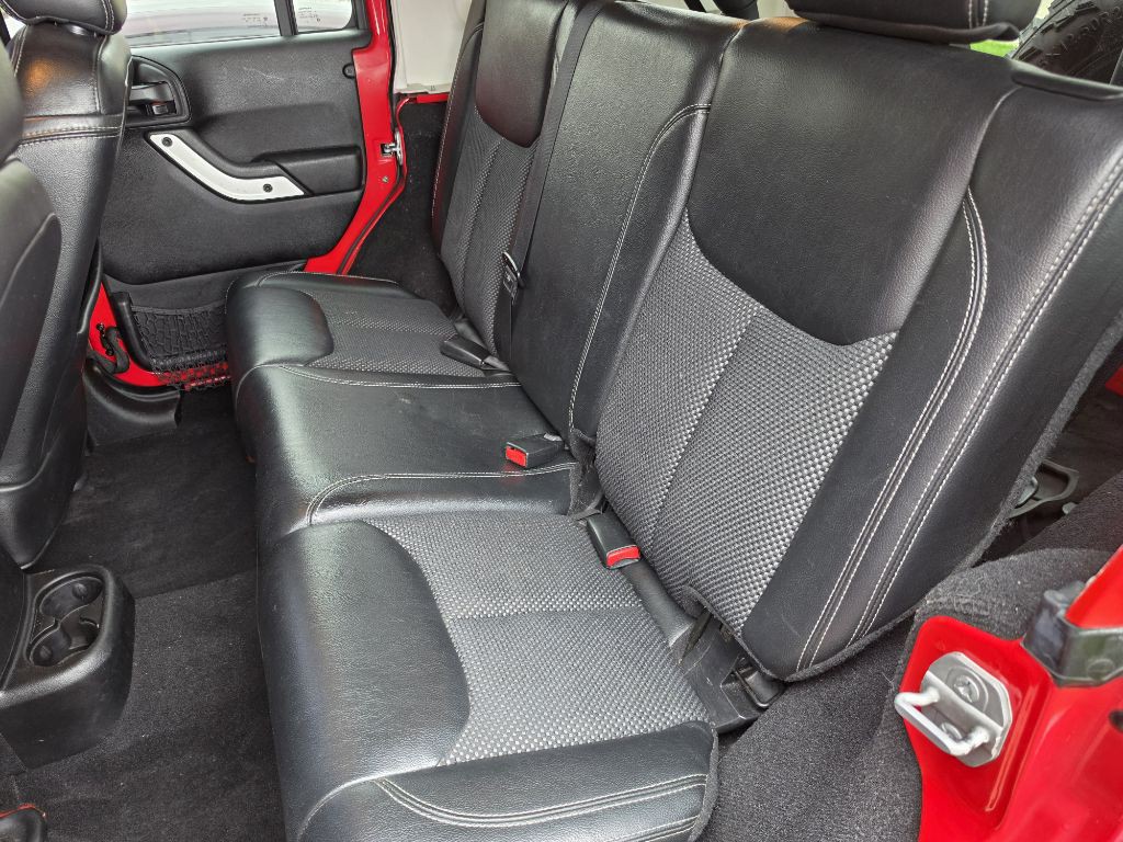 2015 Jeep Wrangler Unlimited Image 9