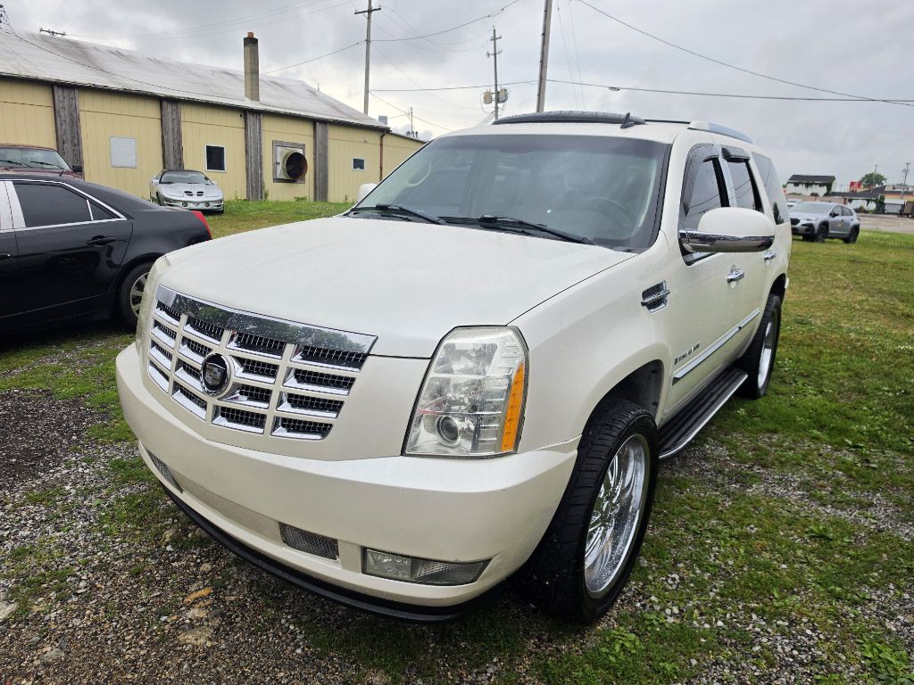 2007 Cadillac Escalade Image 1