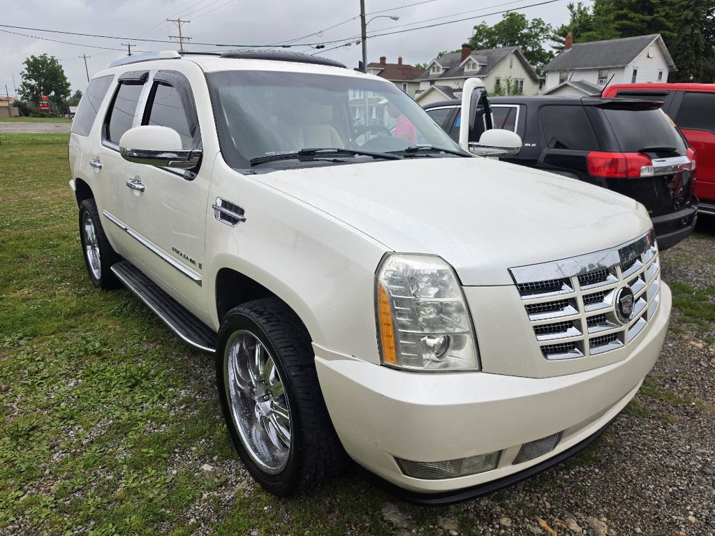 2007 Cadillac Escalade Image 2