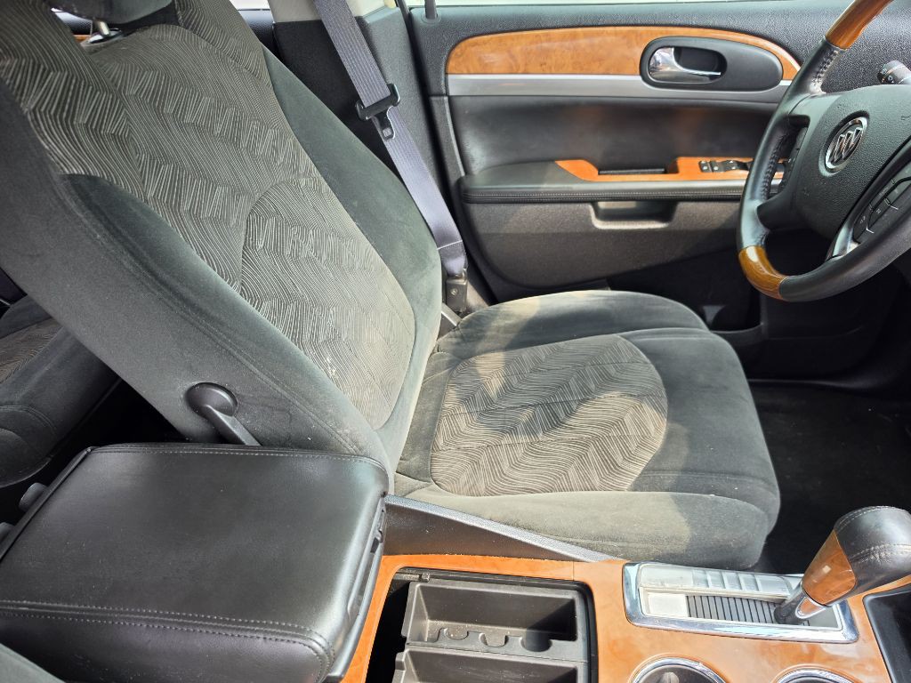 2009 Buick Enclave Image 8