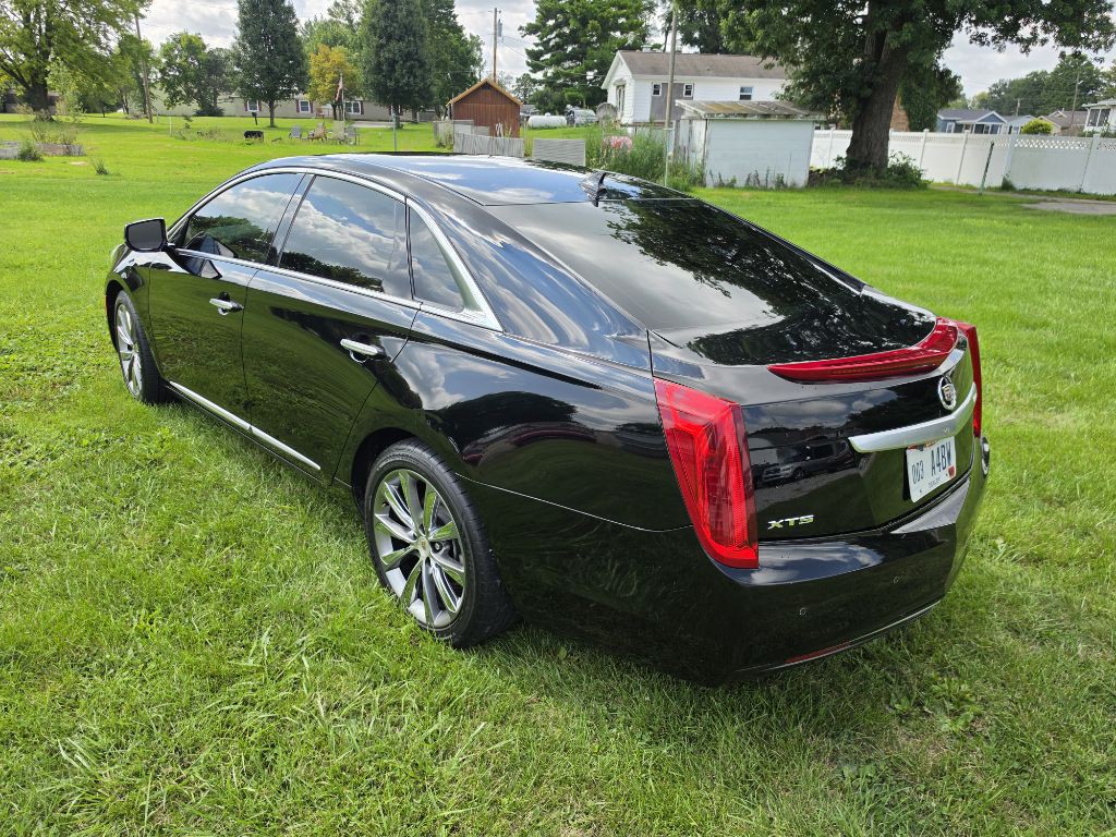 2013 Cadillac XTS Image 3