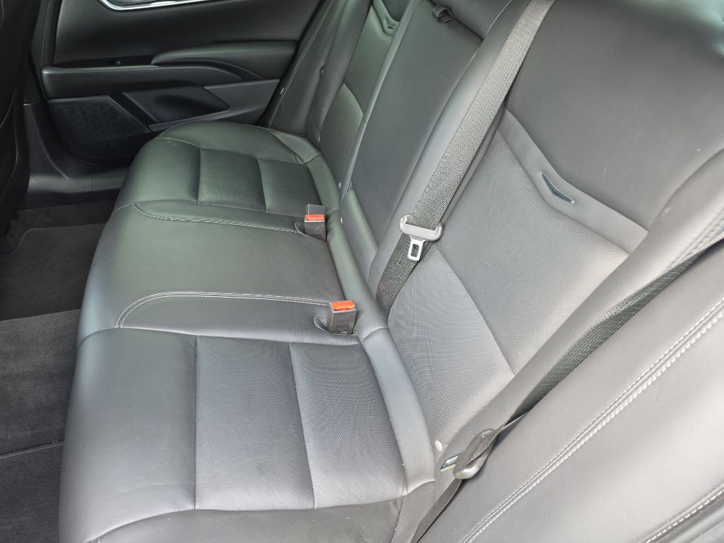 2013 Cadillac XTS Image 8