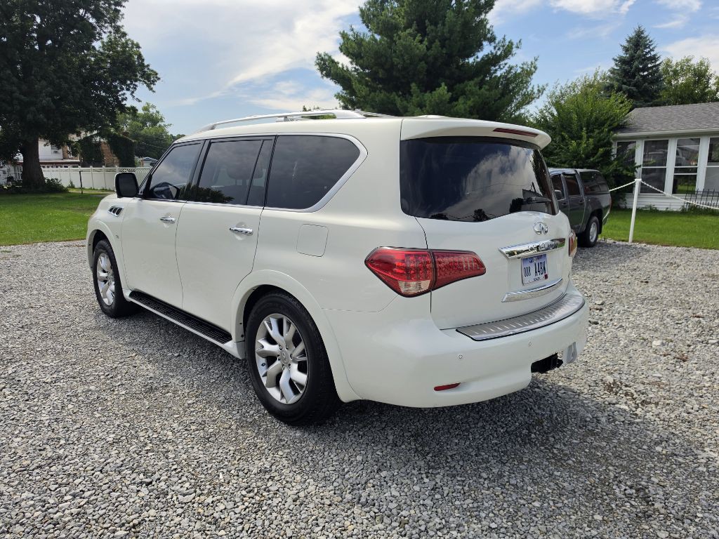 2014 INFINITI QX80 Image 3