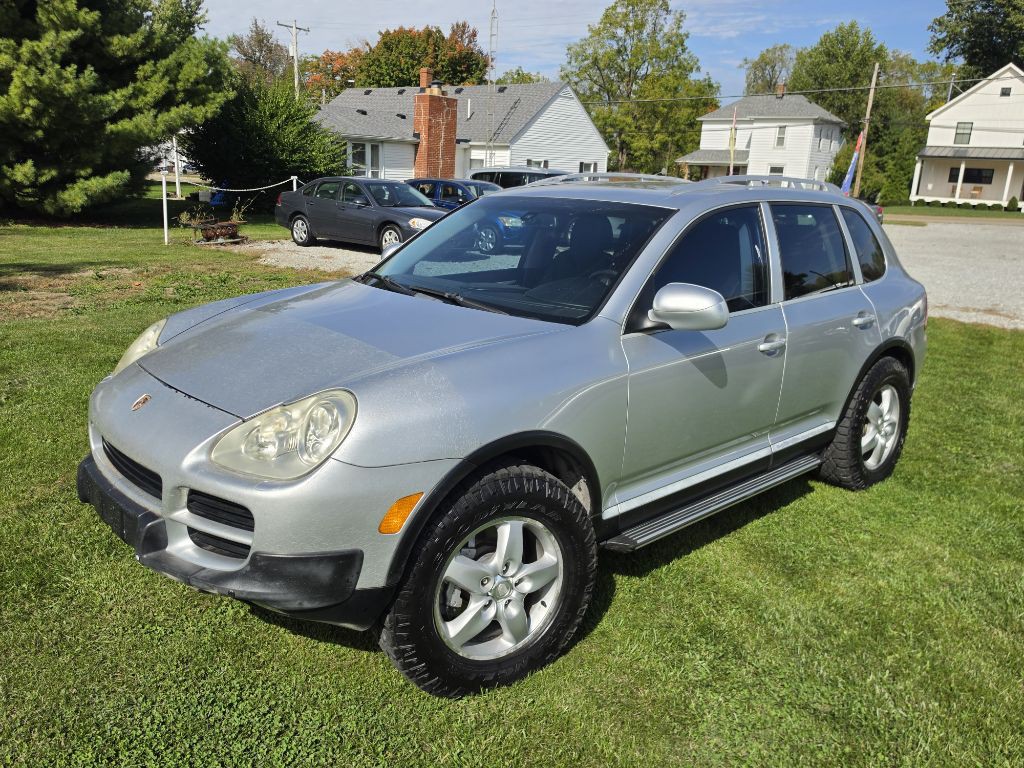 2004 Porsche Cayenne Image 1