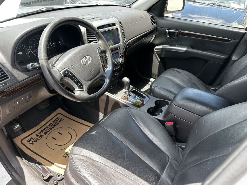 2010 Hyundai Santa Fe Image 5