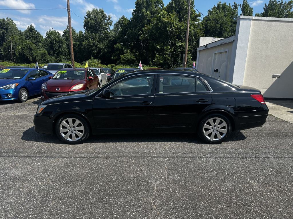 2007 Toyota Avalon Image 1