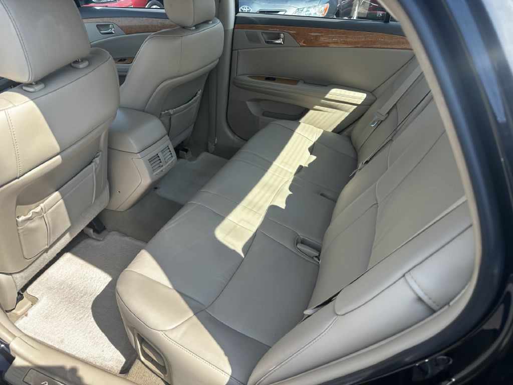 2007 Toyota Avalon Image 6