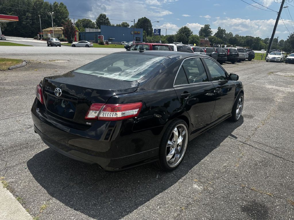 2010 Toyota Camry Image 3