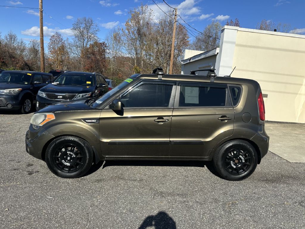 2013 Kia Soul Image 1