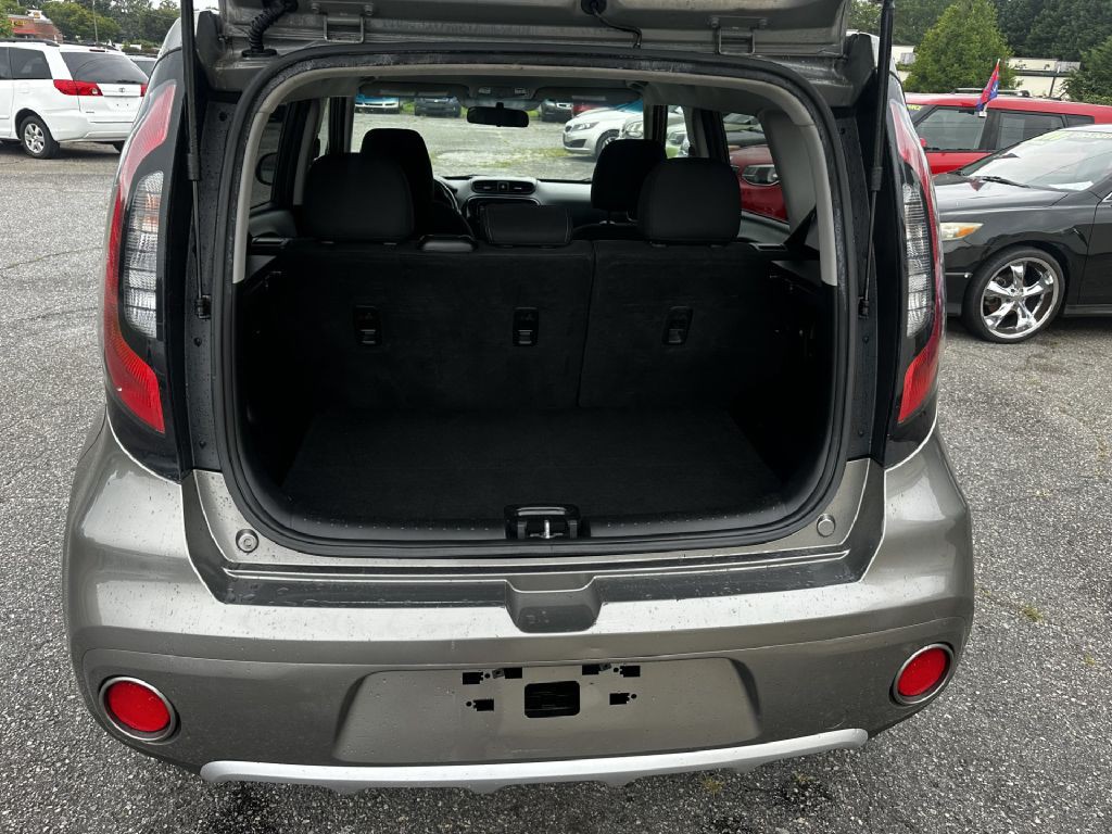 2017 Kia Soul Image 4