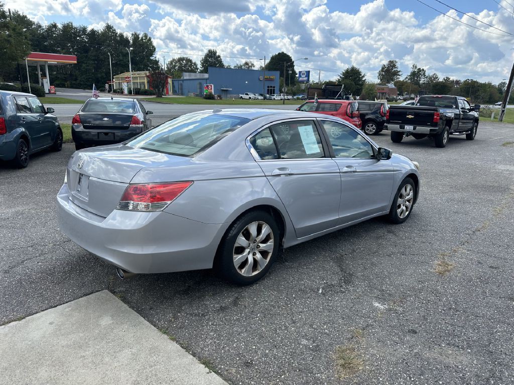 2009 Honda Accord Image 3