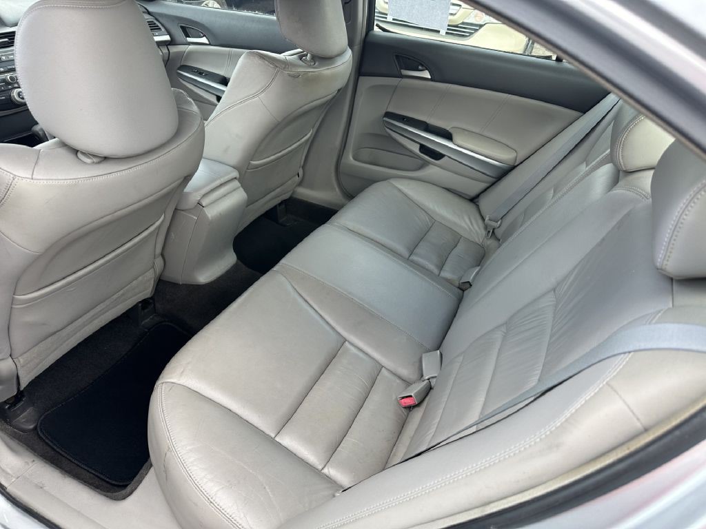 2009 Honda Accord Image 6