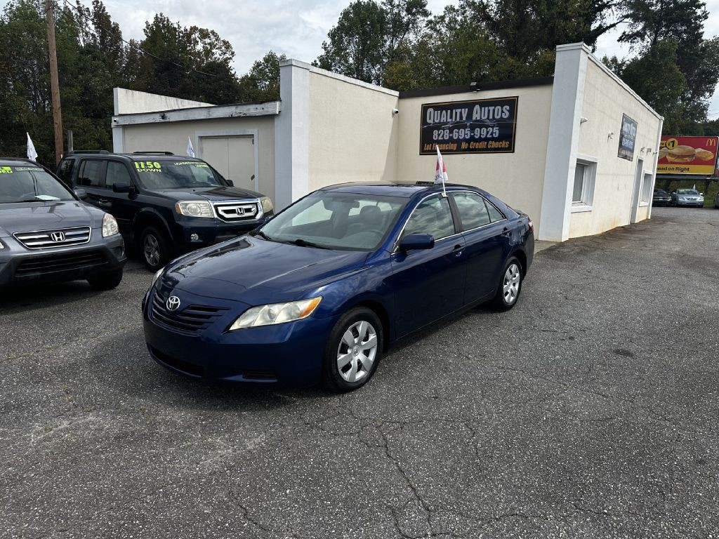2009 Toyota Camry Image 2