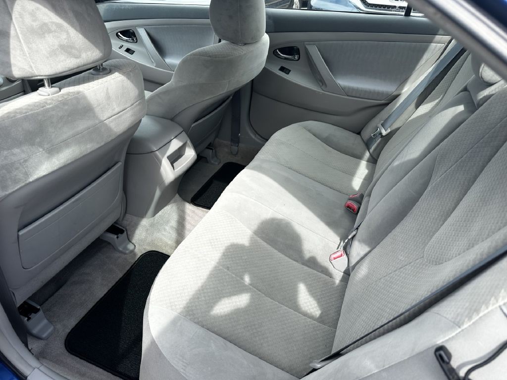 2009 Toyota Camry Image 5