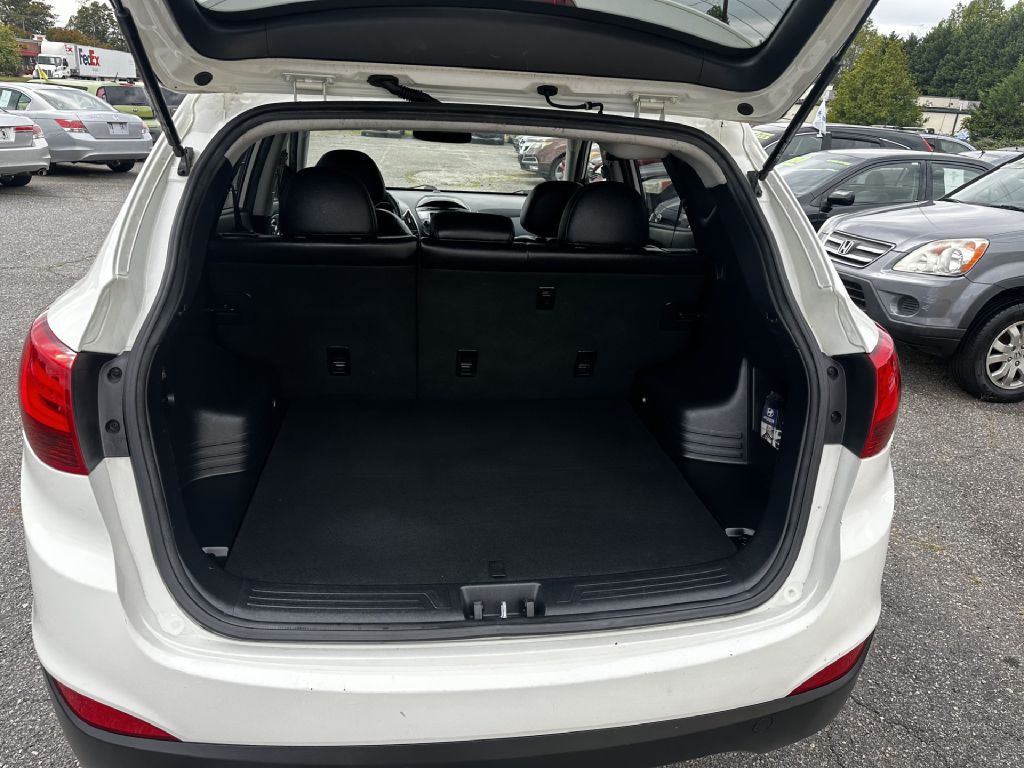 2013 Hyundai Tucson Image 4