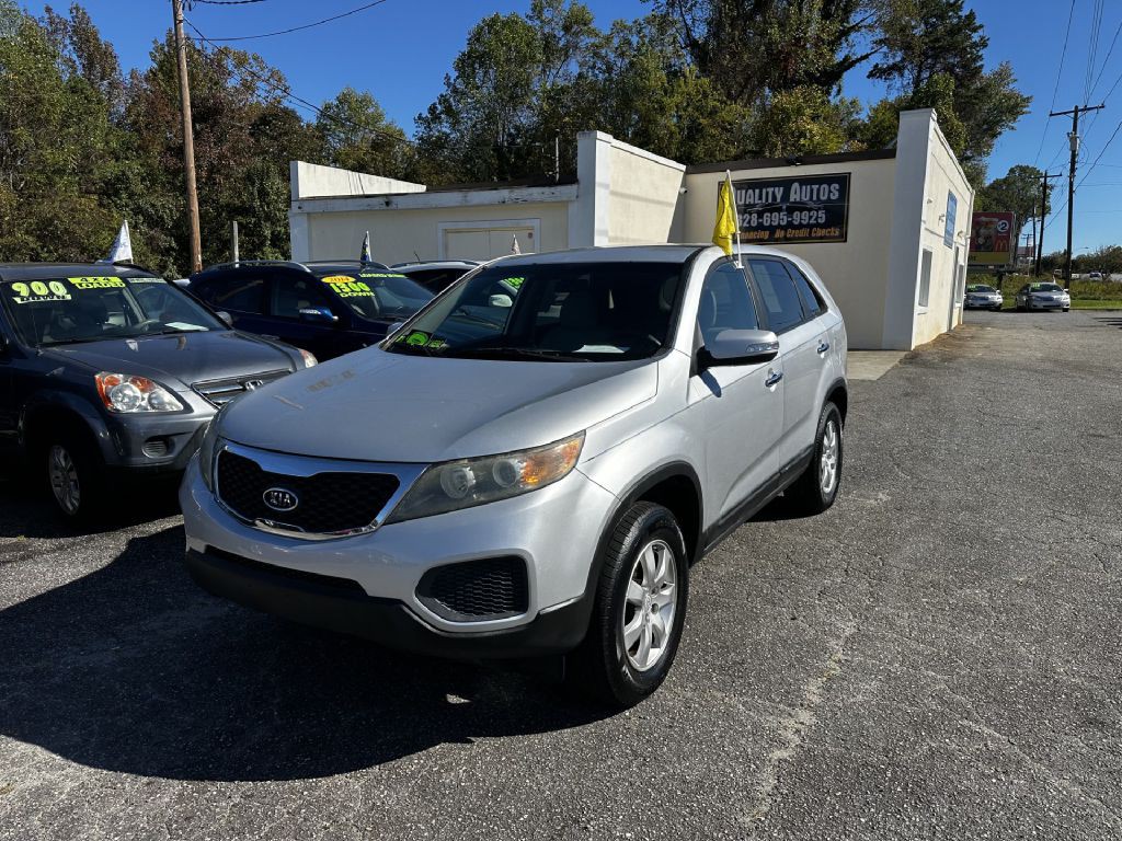 2011 Kia Sorento Image 2